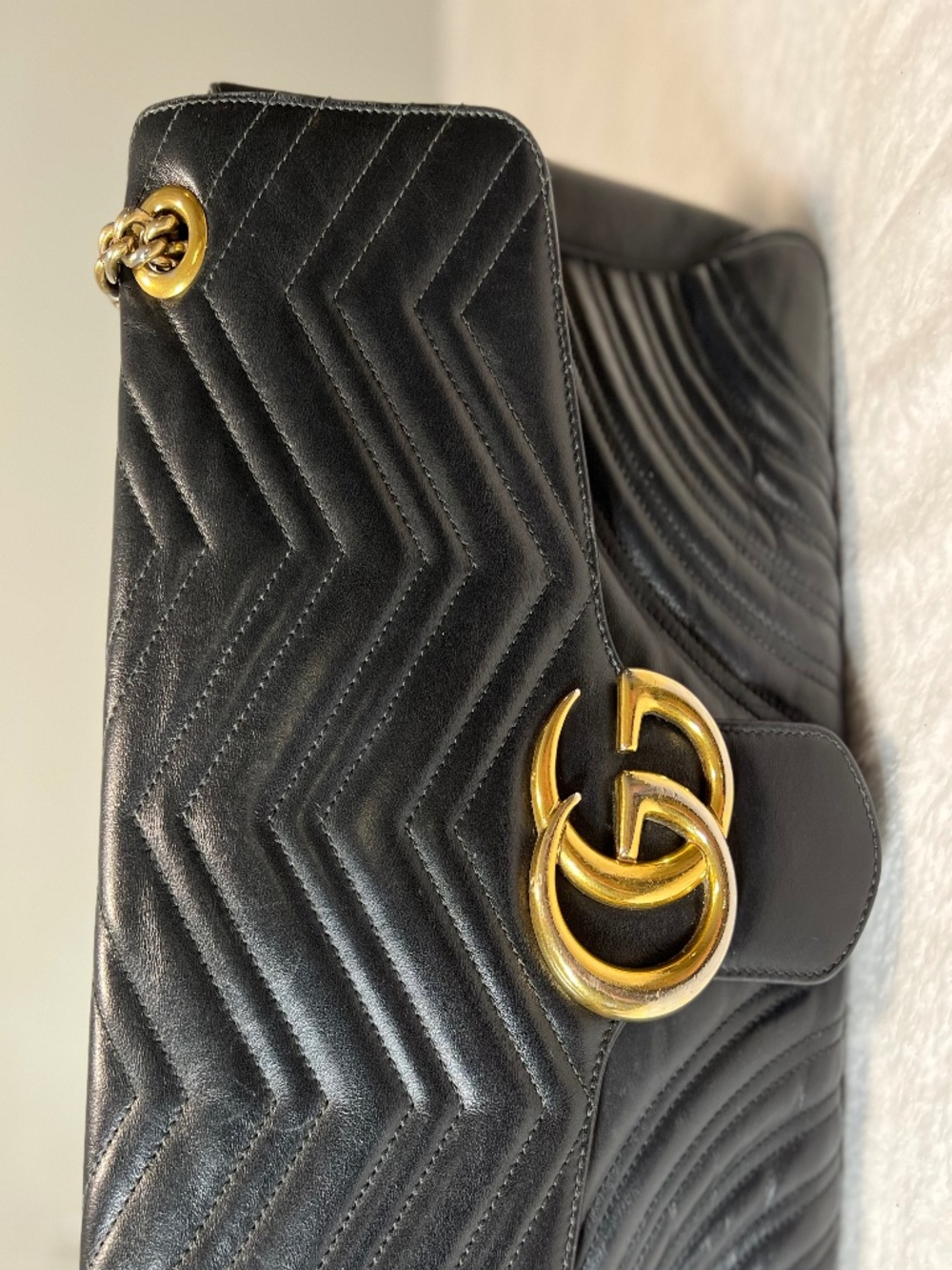 Gucci GG Marmont Chain Flap Leather Shoulder Bag